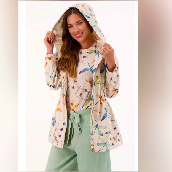 Gabby Isabella dragonfly rain coat - Picture 6 of 8